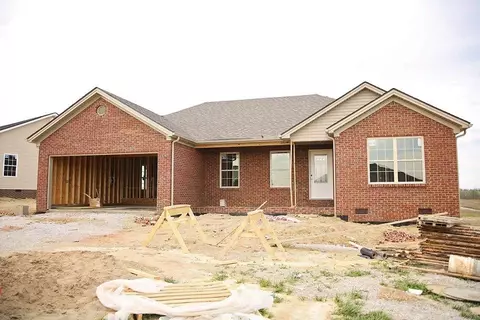 557 S Fork Dr, Berea, KY 40403 photo 1