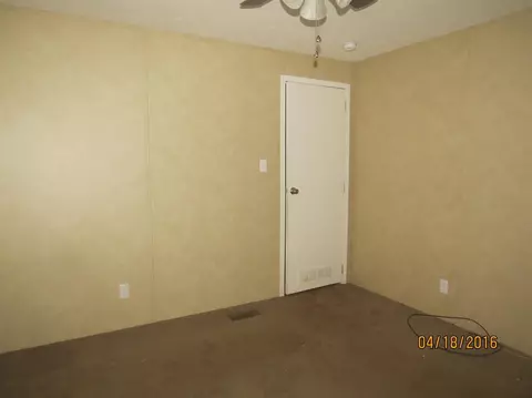 450 Creekside Rd, Lynch, KY 40855 photo 11