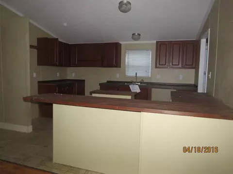 450 Creekside Rd, Lynch, KY 40855 photo 5