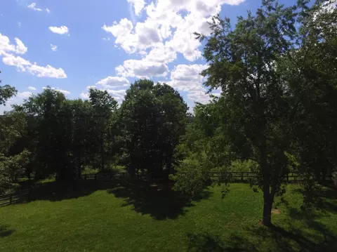 848 Walnut Rd, Lily, KY 40740 photo 5