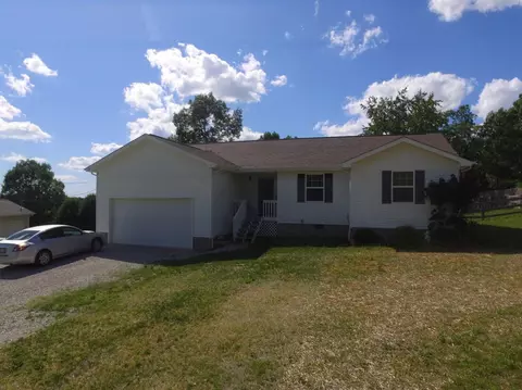 848 Walnut Rd, Lily, KY 40740 photo 6