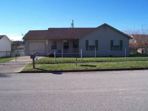 121 Cassius Court Rd, Berea, KY 40403 photo 1