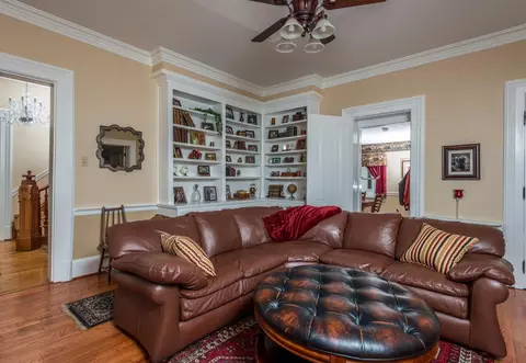 601 E Main St, Georgetown, KY 40324 photo 6