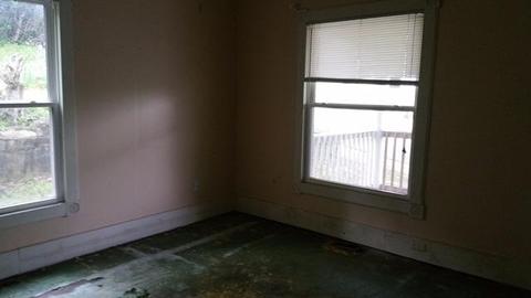 210 Boone St, Berea, KY 40403 photo 11