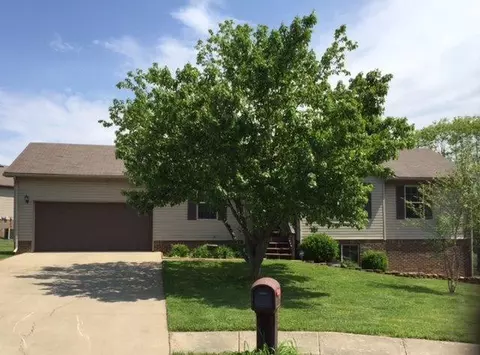 111 Mayflower Ct, Georgetown, KY 40324 photo 2