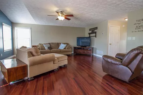 130 Johnstone Trl, Georgetown, KY 40324 photo 7