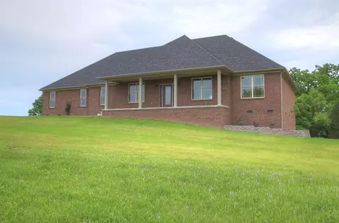 100 Nikkis Cir, Berea, KY 40403 photo 3