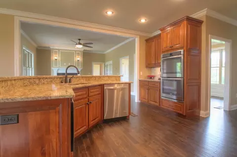 100 Nikkis Cir, Berea, KY 40403 photo 24