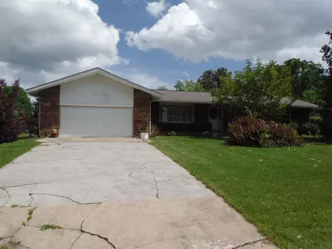 415 Lakeside Dr, Corbin, KY 40701 photo 1