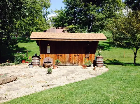 446 Levy Rd, Paris, KY 40361 photo 11