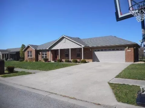 223 Keith Dr, Berea, KY 40403 photo 2