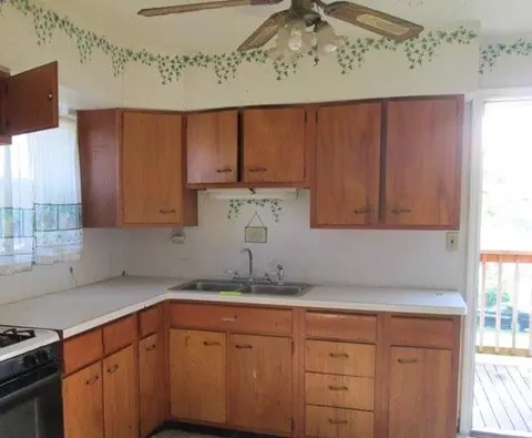 712 Orchard St, Elsmere, KY 41018 photo 4