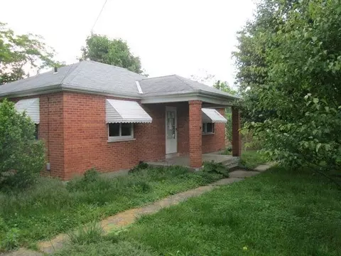 668 Sipple Dr, Covington, KY 41015 photo 1