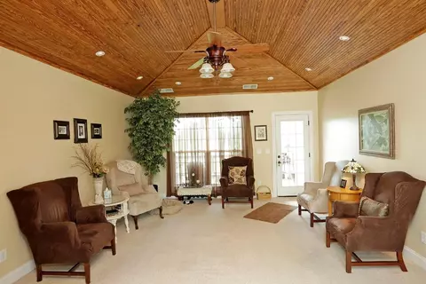 142 Fallow Cir, Georgetown, KY 40324 photo 3