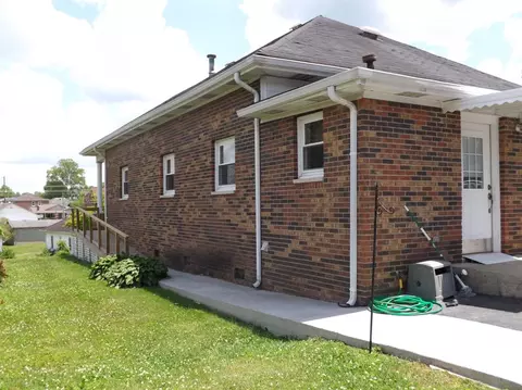 1002 S Poplar St, Corbin, KY 40701 photo 4
