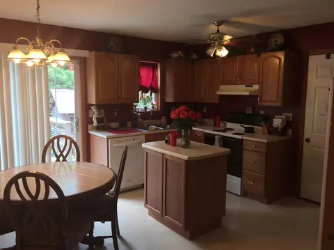 721 Rogers Rd, Corbin, KY 40701 photo 4