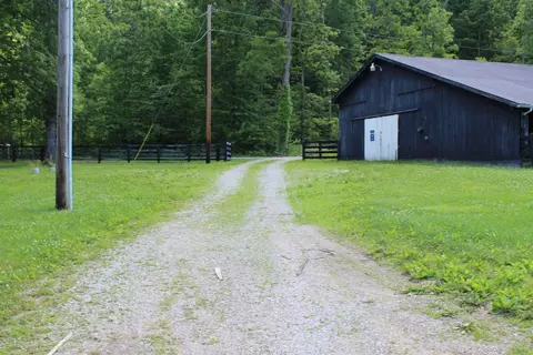 3075 Lambert Rd, Mount Vernon, KY 40456 photo 6
