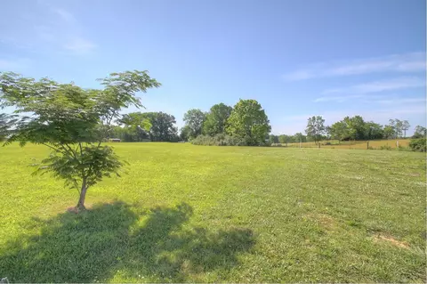 1055 Breezy Ln, Berea, KY 40403 photo 40