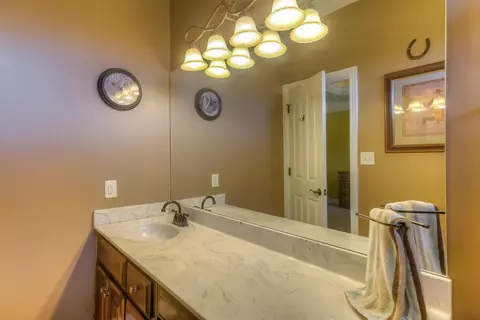 128 Commerce Dr, Berea, KY 40403 photo 19