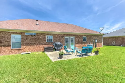 128 Commerce Dr, Berea, KY 40403 photo 4