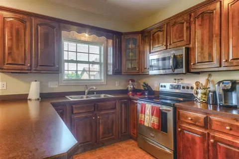 128 Commerce Dr, Berea, KY 40403 photo 10