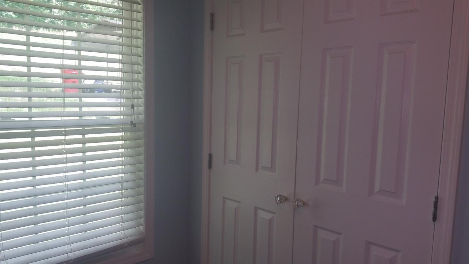 208 Douglas Ave, Corbin, KY 40701 photo 13