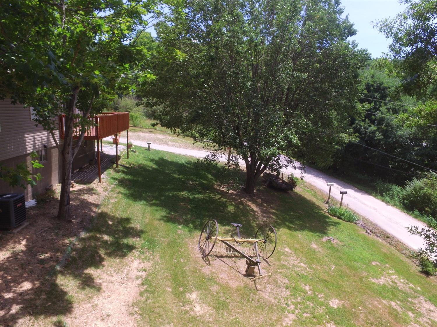 208 Douglas Ave, Corbin, KY 40701 photo 26