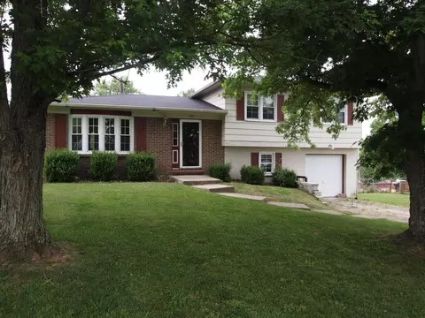 205 Salter Rd, Berea, KY 40403 photo 1