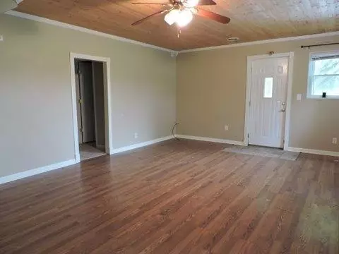 151 Griggs Rd, Waco, KY 40385 photo 4