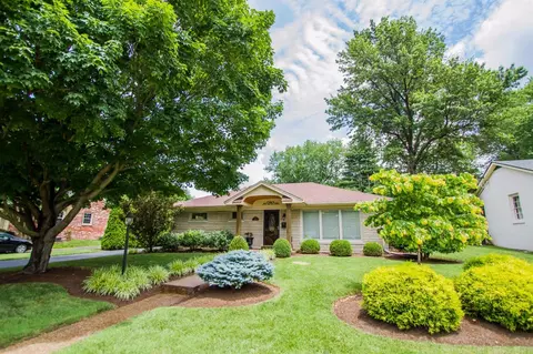 705 Seattle Dr, Lexington, KY 40503 photo 3