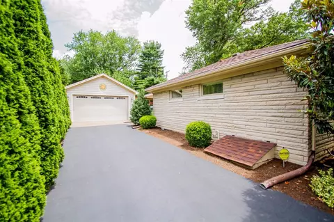 705 Seattle Dr, Lexington, KY 40503 photo 29