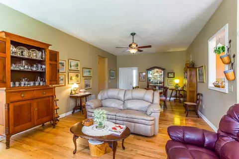 102 Elm Fork Dr, Paris, KY 40361 photo 7