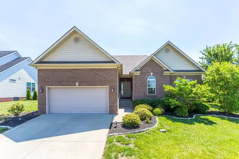 102 Elm Fork Dr, Paris, KY 40361 photo 1