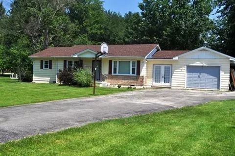 10 Lisa Ln, Stanton, KY 40380 photo 2