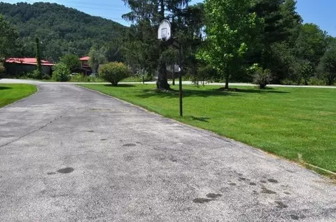 10 Lisa Ln, Stanton, KY 40380 photo 10