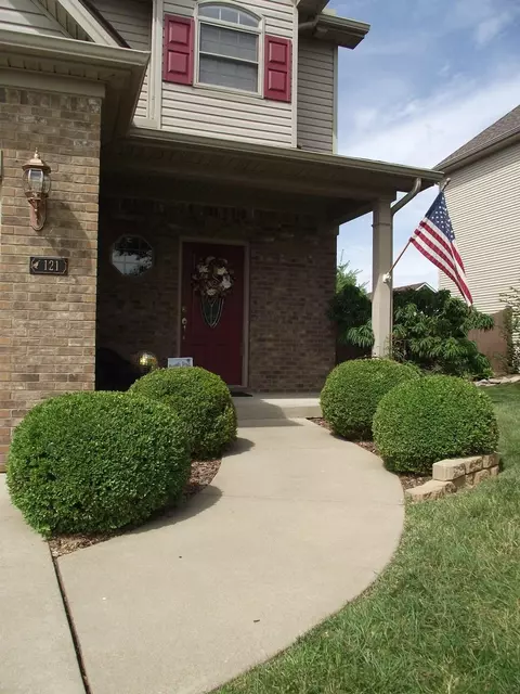 121 Summit Dr, Georgetown, KY 40324 photo 2