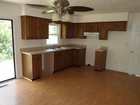 110 Vimont Ln, Paris, KY 40361 photo 11