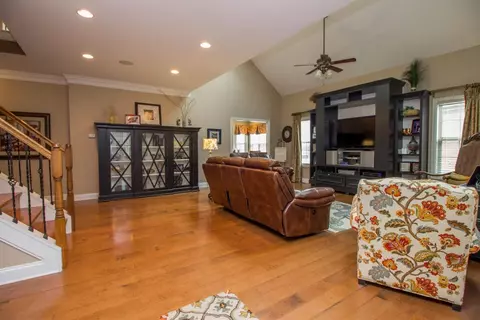 103 Hard Boot Ct, Georgetown, KY 40324 photo 4