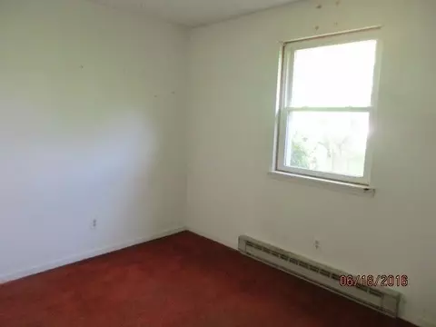 103 Moss St, Lancaster, KY 40444 photo 4