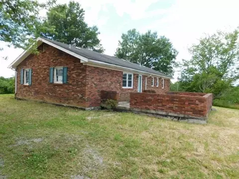 351 Thompson, Lancaster, KY 40444 photo 25