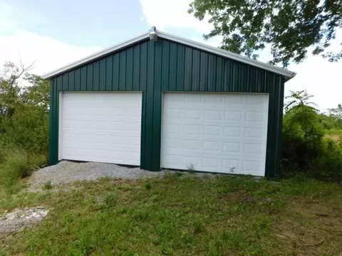 351 Thompson, Lancaster, KY 40444 photo 29