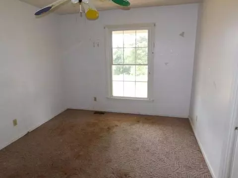 351 Thompson, Lancaster, KY 40444 photo 15