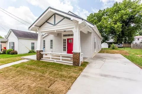 139 E 8th St, Paris, KY 40361 photo 2