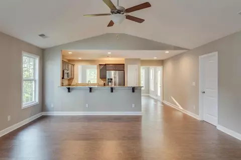181 Stephen Dr, Georgetown, KY 40324 photo 3
