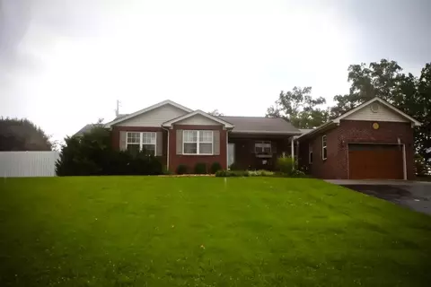 169 Ridge Point Dr, Corbin, KY 40701 photo 1