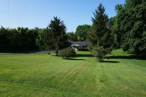740 Fall Lick Rd, Lancaster, KY 40444 photo 2