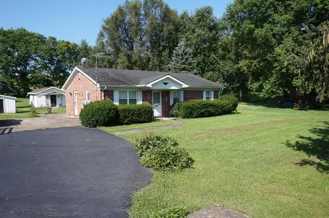 740 Fall Lick Rd, Lancaster, KY 40444 photo 1