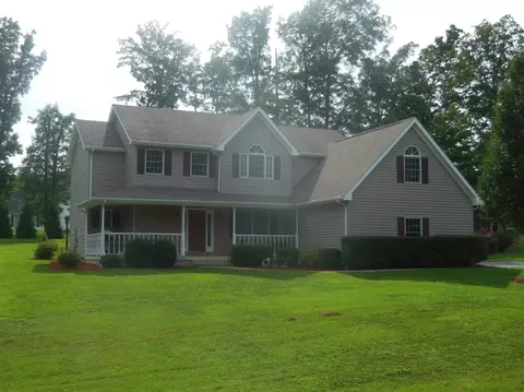 375 Eagle Dr, Morehead, KY 40351 photo 1