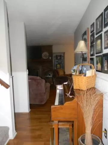 3261 Kentucky 1232, Gray, KY 40734 photo 3