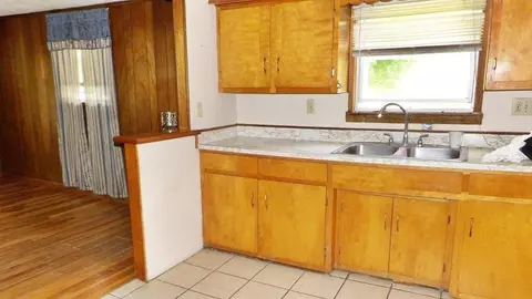 215 Hickory Nut Rd, Nancy, KY 42544 photo 4